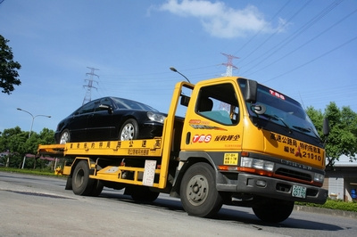 神农架林区云县道路救援